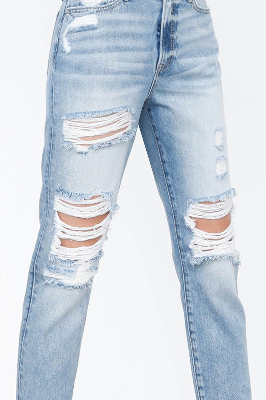 HIGH RISE MOM JEANS