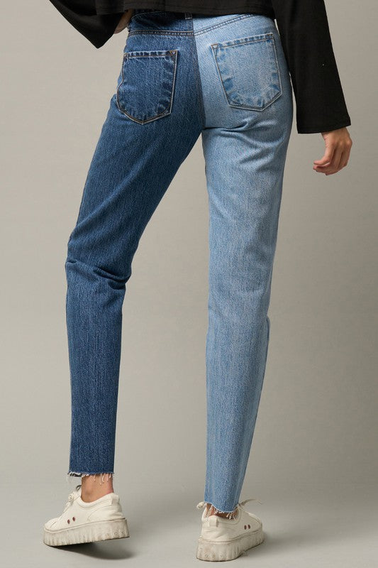 HIGH RISE TOW TONE STRAIGHT JEANS