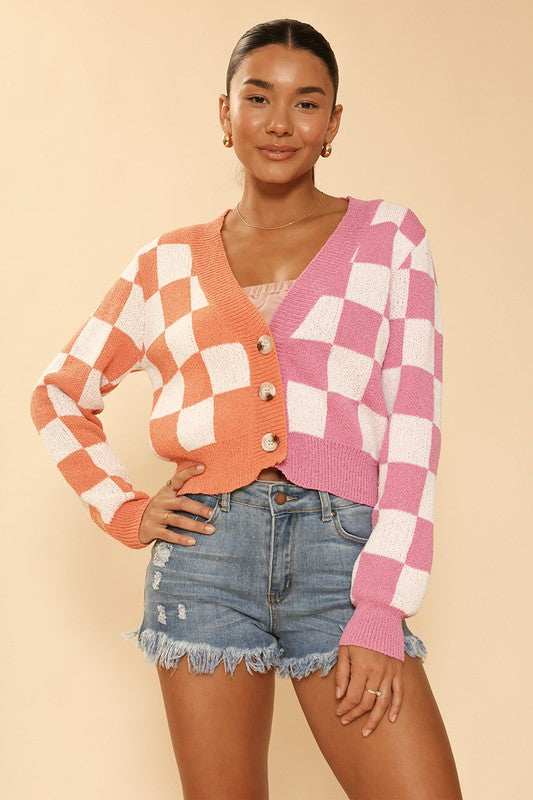 Two tone checkered cropped knit cardigan