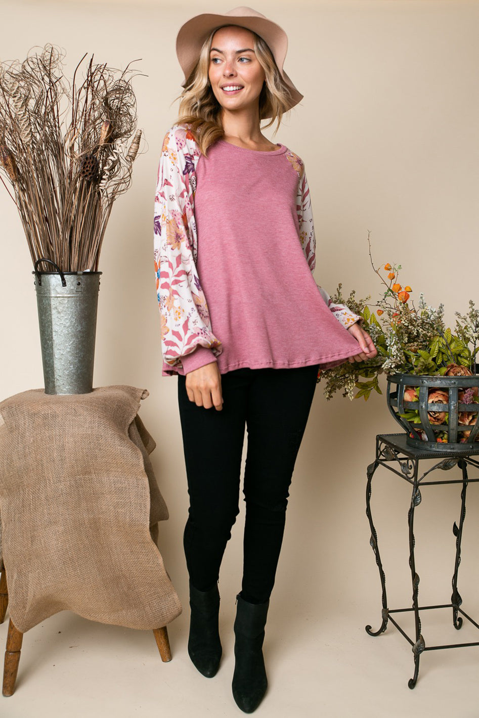 WOVEN FLORAL SLEEVE MIXED TOP