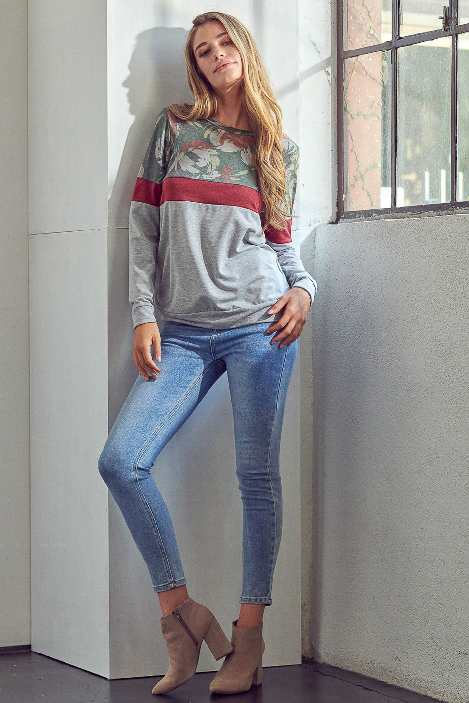 FLORAL COLORBLOCK SWEATSHIRTS