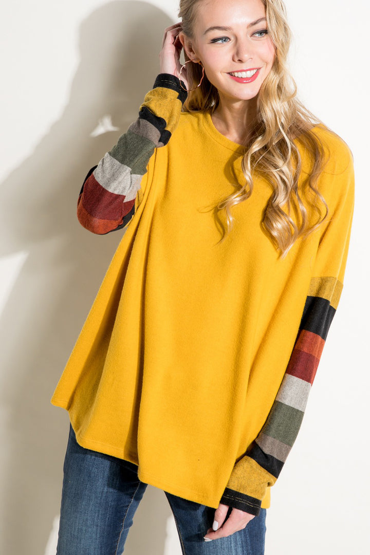 COZY COLORBLOCK TOP