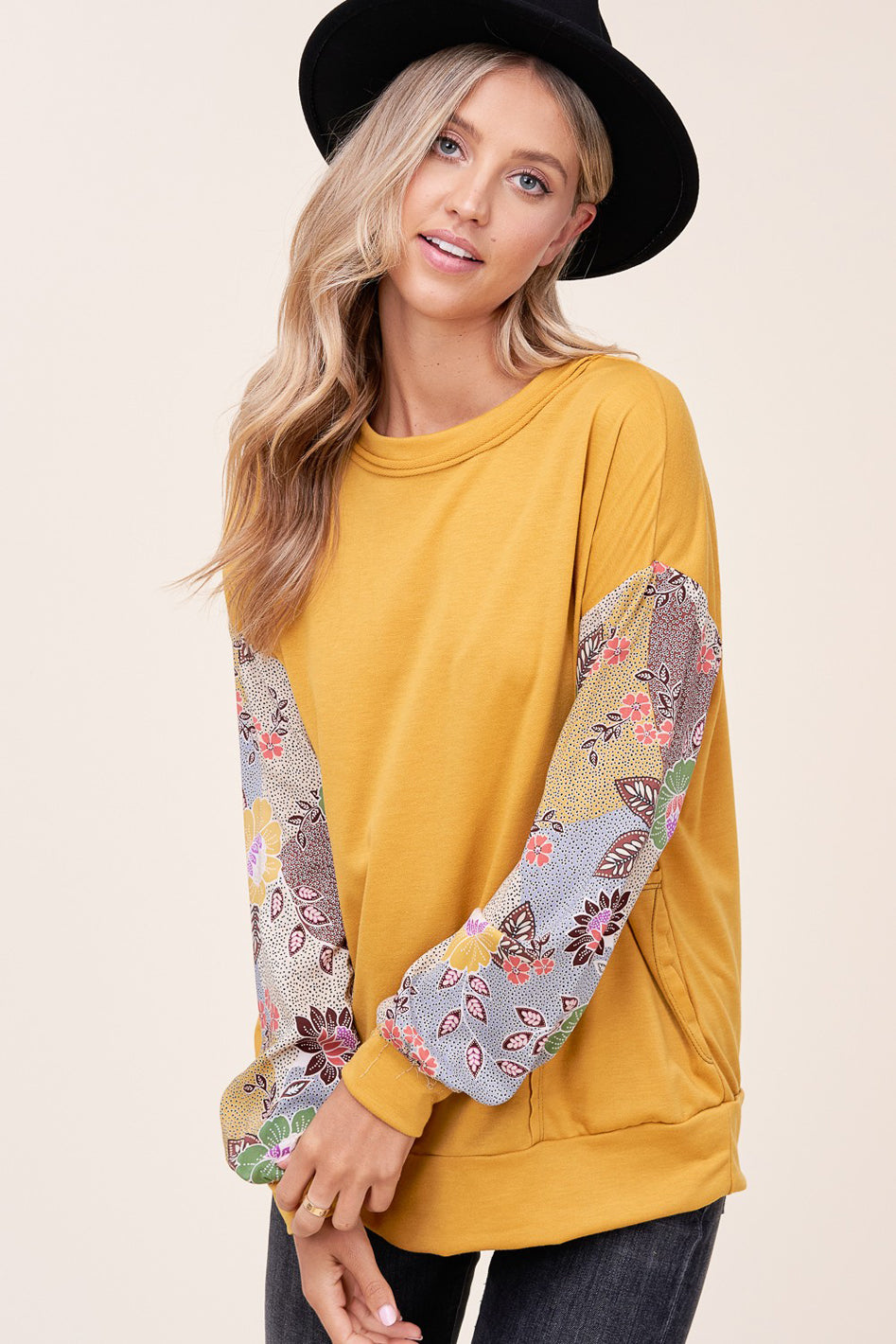 WOVEN FLORAL MIXED TOP