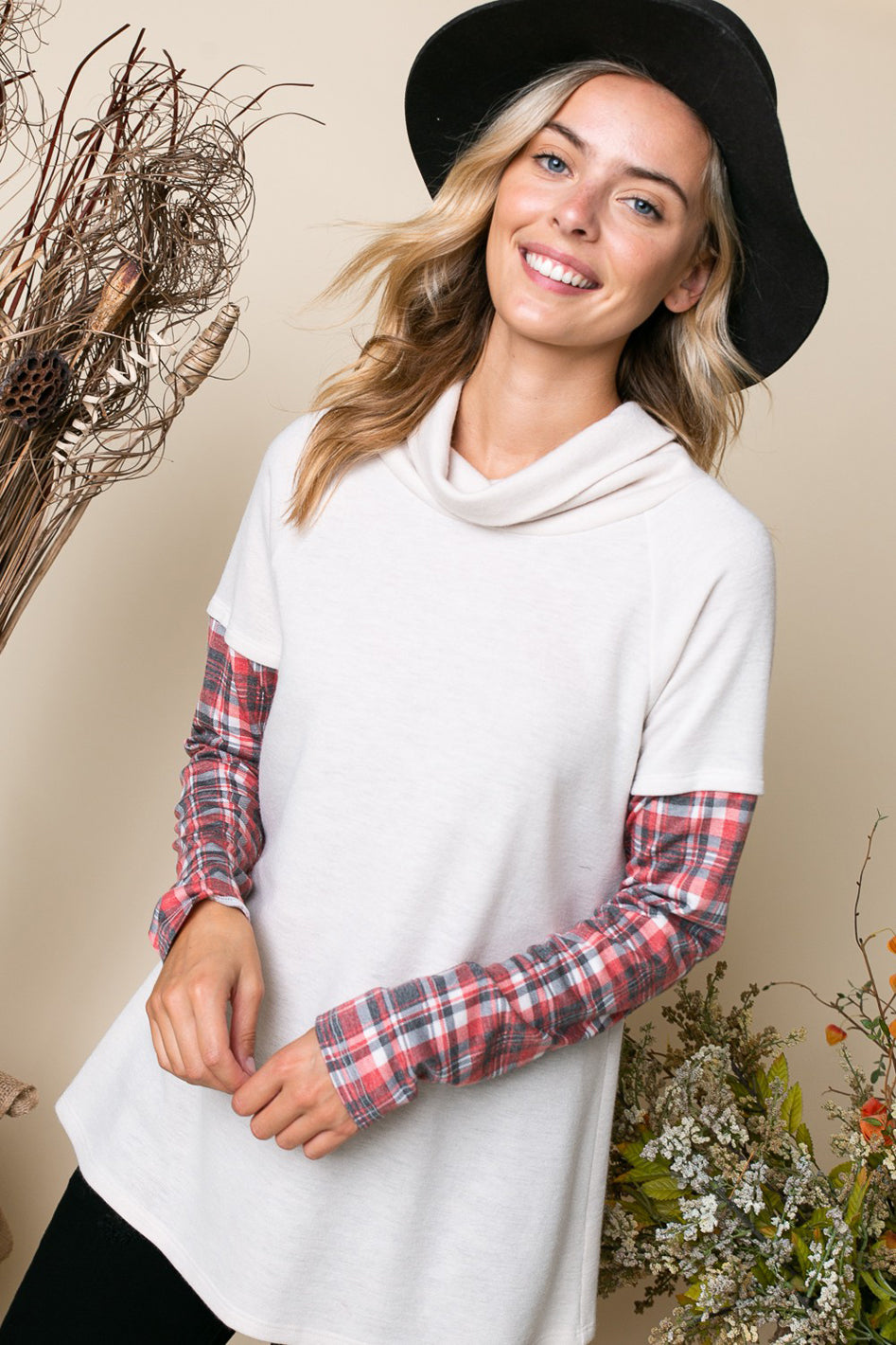 PLAID MIXED TURTLE NECK TOP