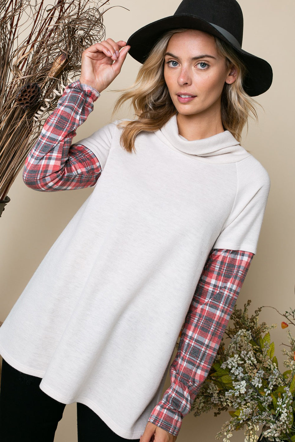 PLAID MIXED TURTLE NECK TOP